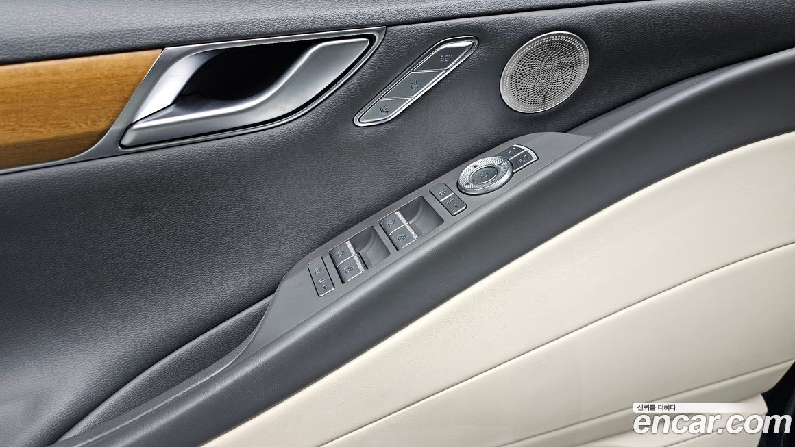 Genesis G80 2023