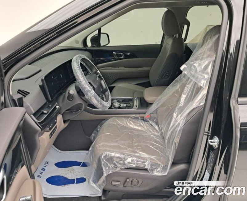 Kia Canival 2025