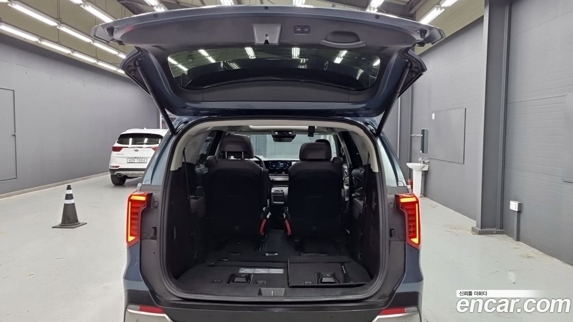 Kia Canival 2024