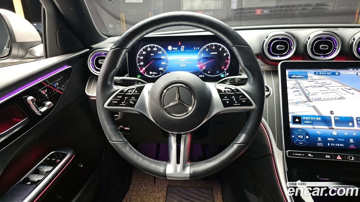 Mercedes-Benz C-Class 2022