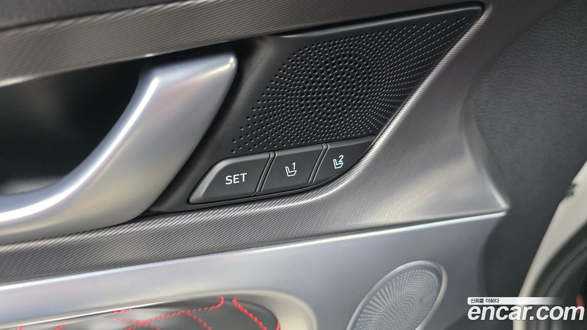 Genesis G70 2024