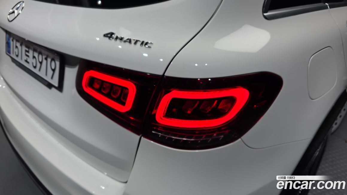 Mercedes-Benz GLC-Class 2022