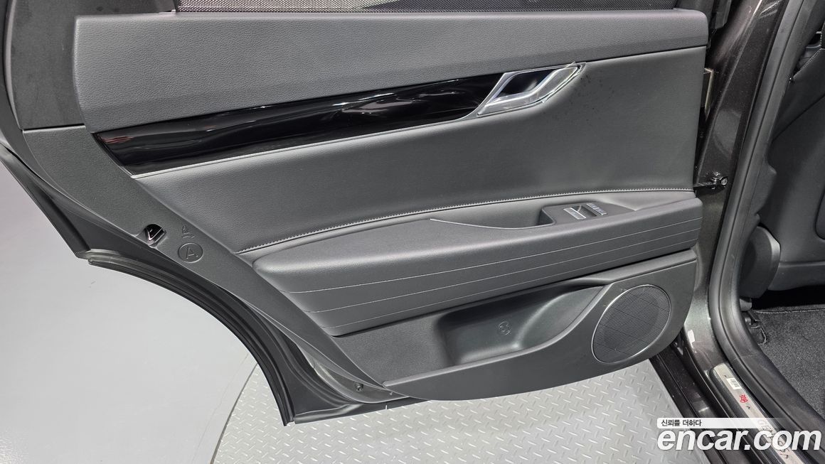 Genesis G80 2024