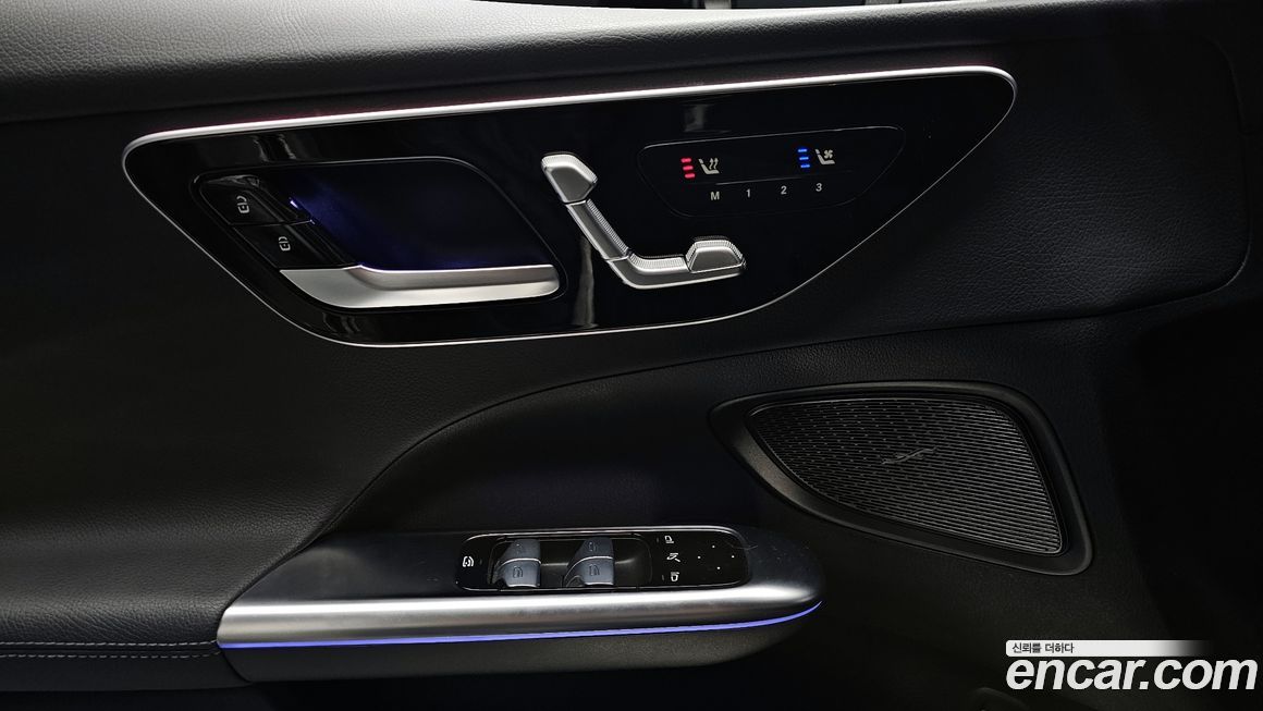 Mercedes-Benz C-Class 2022