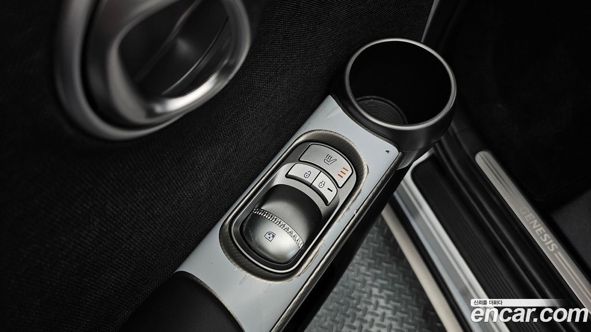 Genesis GV60 2022