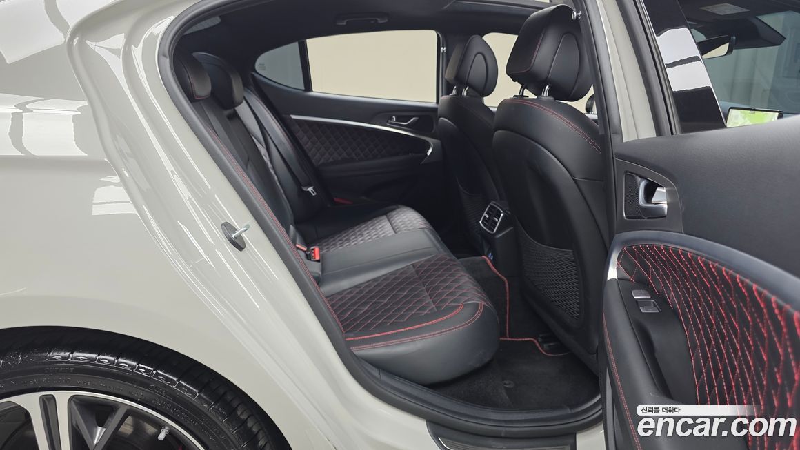Genesis G70 2024