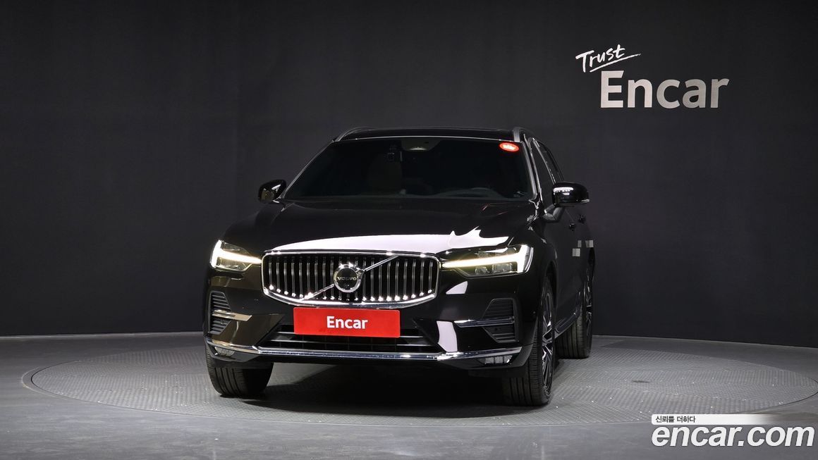 Volvo XC60 2022