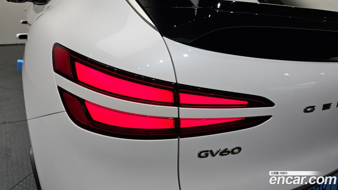 Genesis GV60 2022
