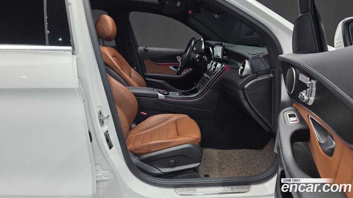 Mercedes-Benz GLC-Class 2022