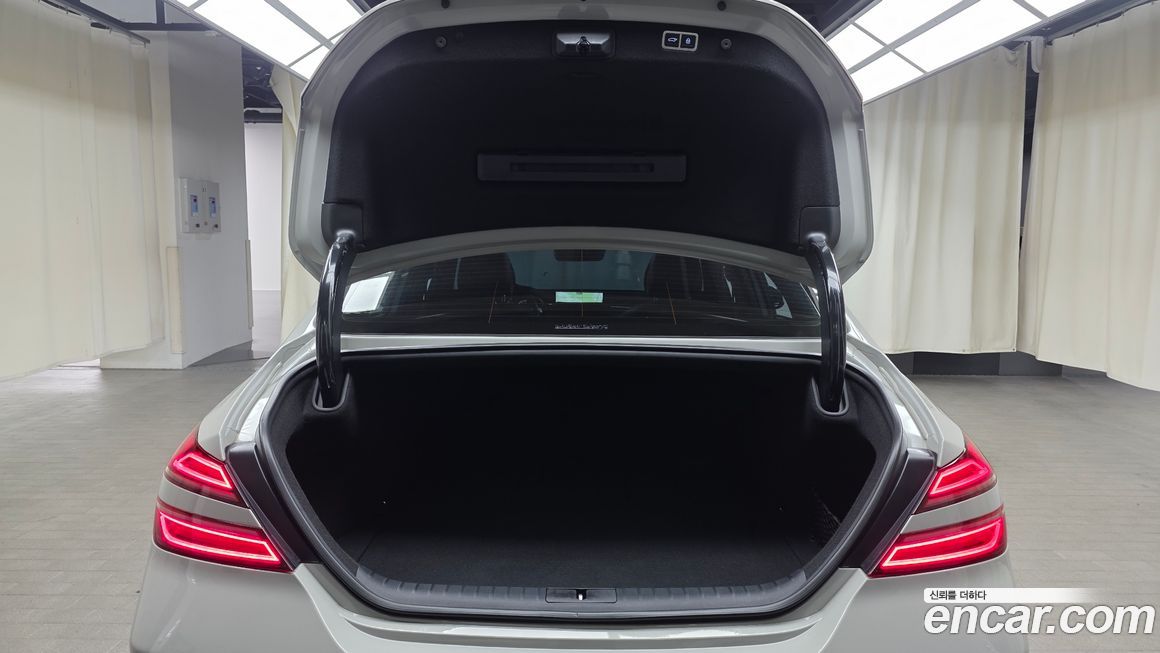 Genesis G70 2024