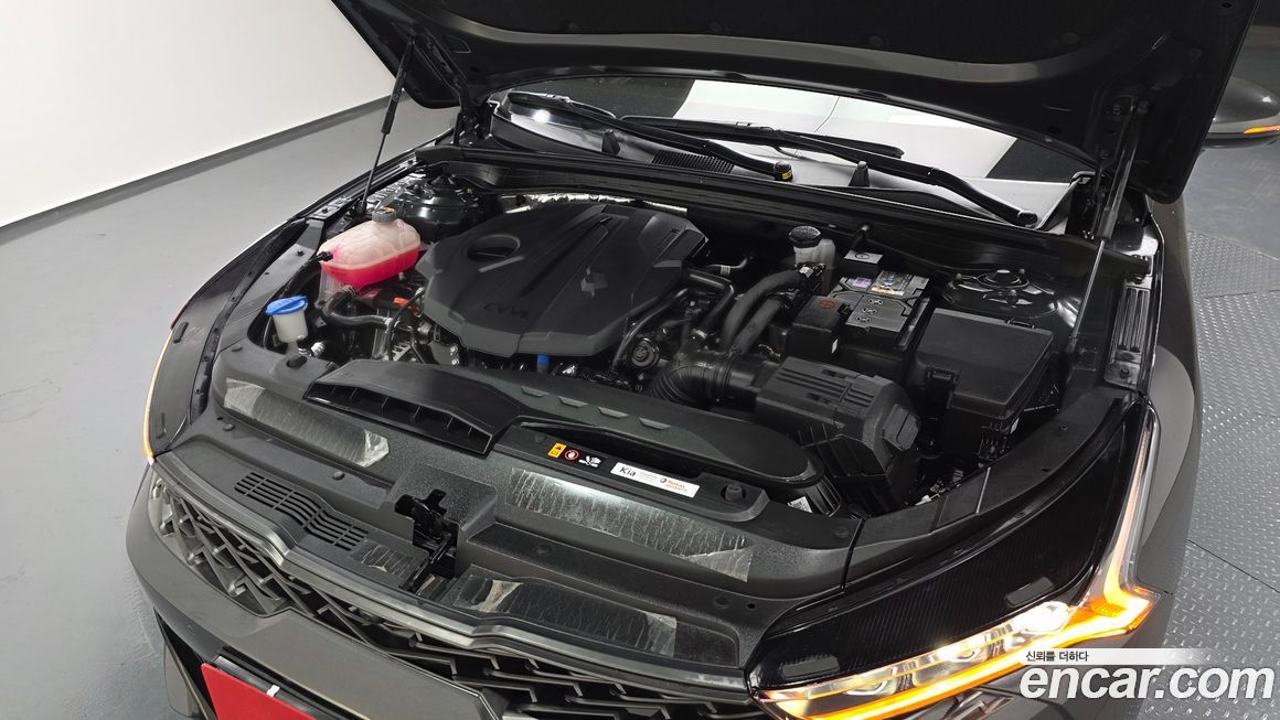 Kia K5 2023