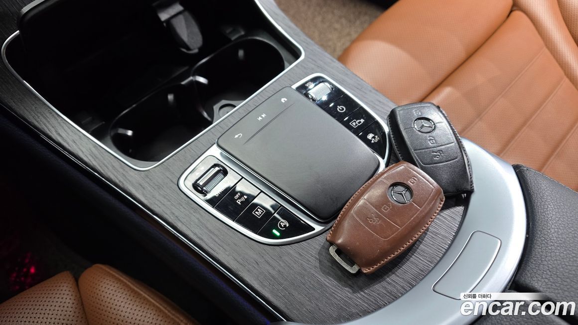 Mercedes-Benz GLC-Class 2022