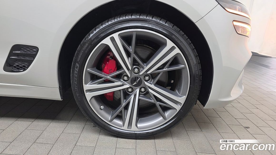 Genesis G70 2024