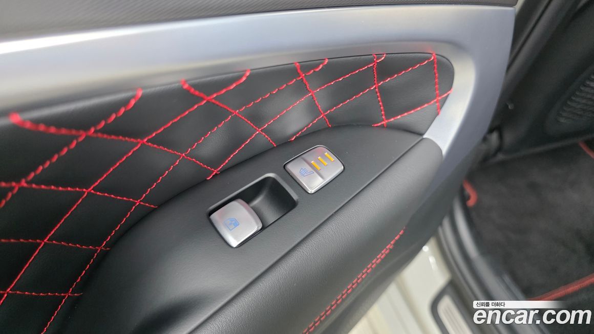 Genesis G70 2024