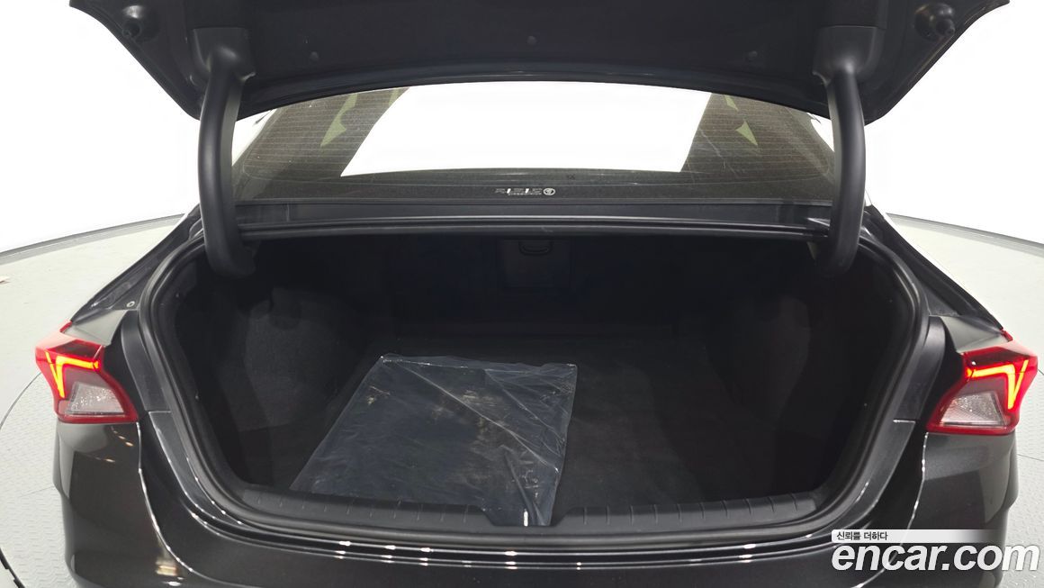 Kia K5 2023