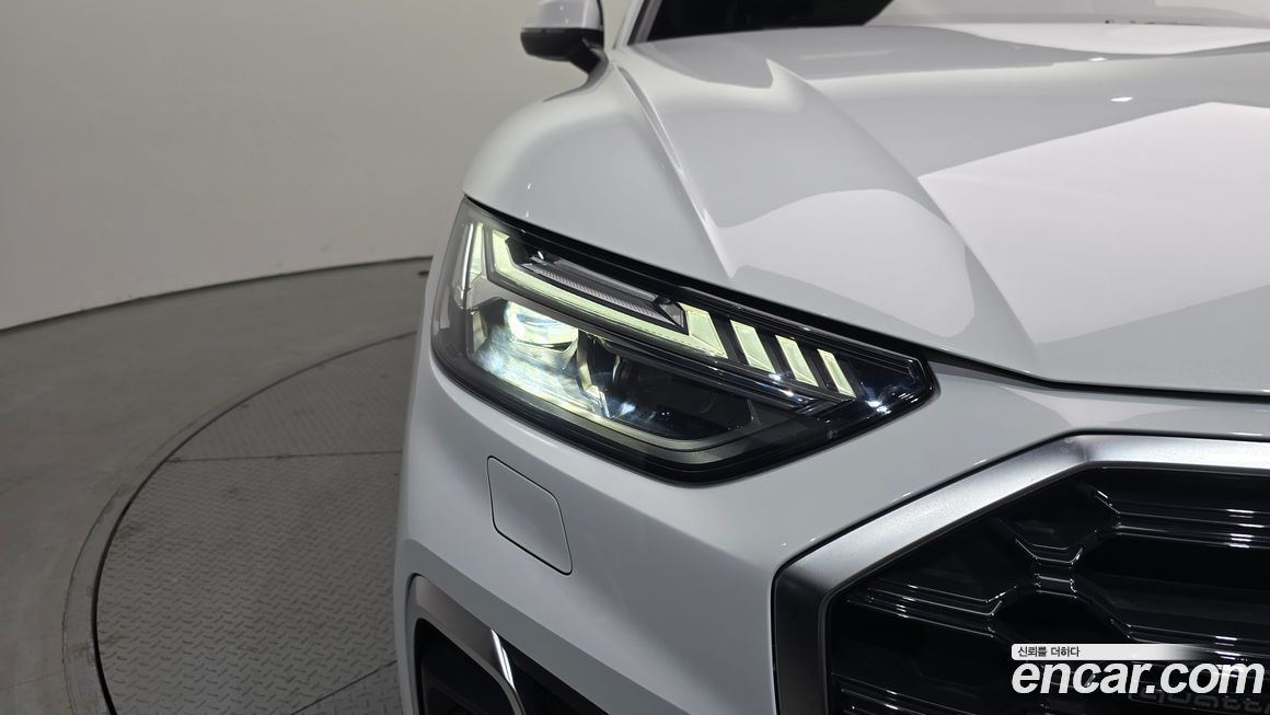 Audi Q5 2021