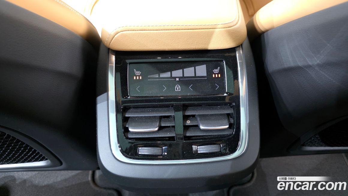 Volvo XC60 2021