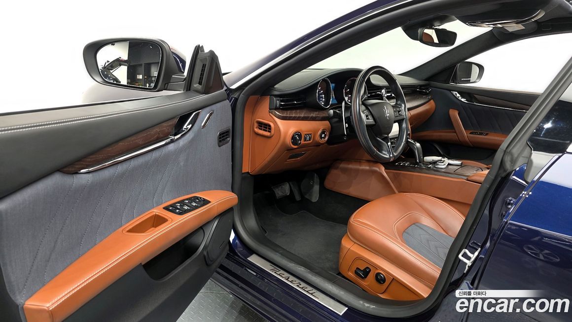 Maserati Quattroporte 2020