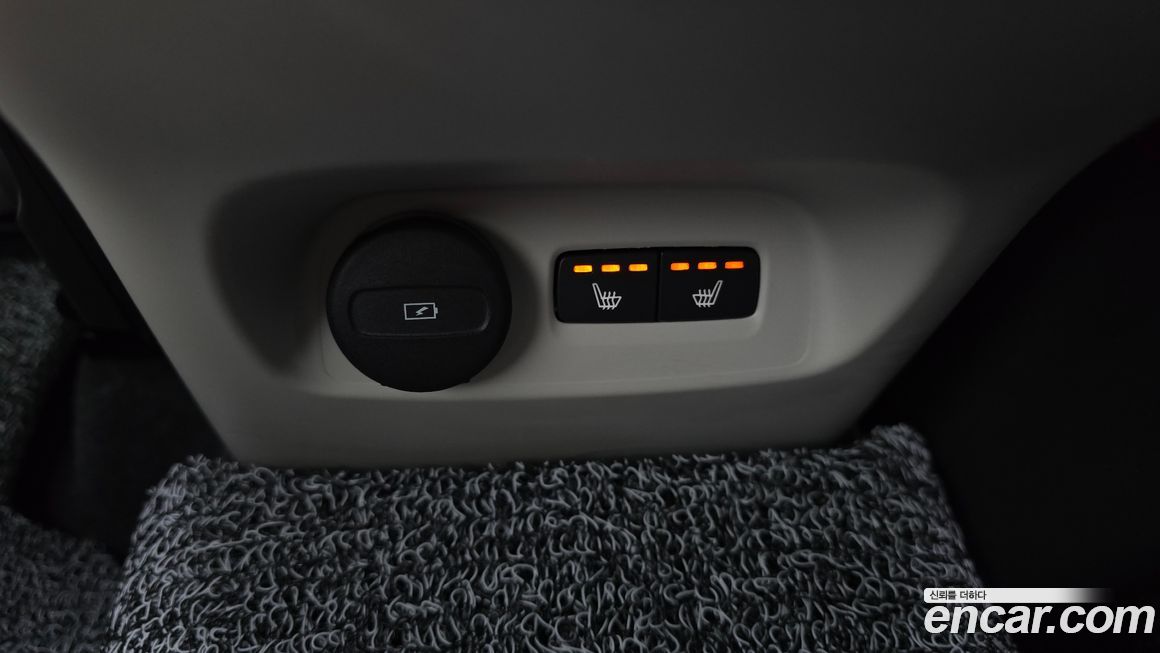 Volvo XC40 2024