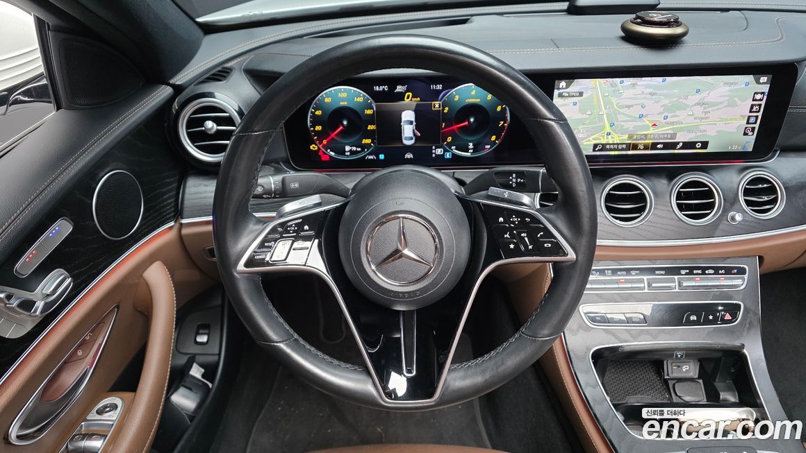 Mercedes-Benz E-Class 2023