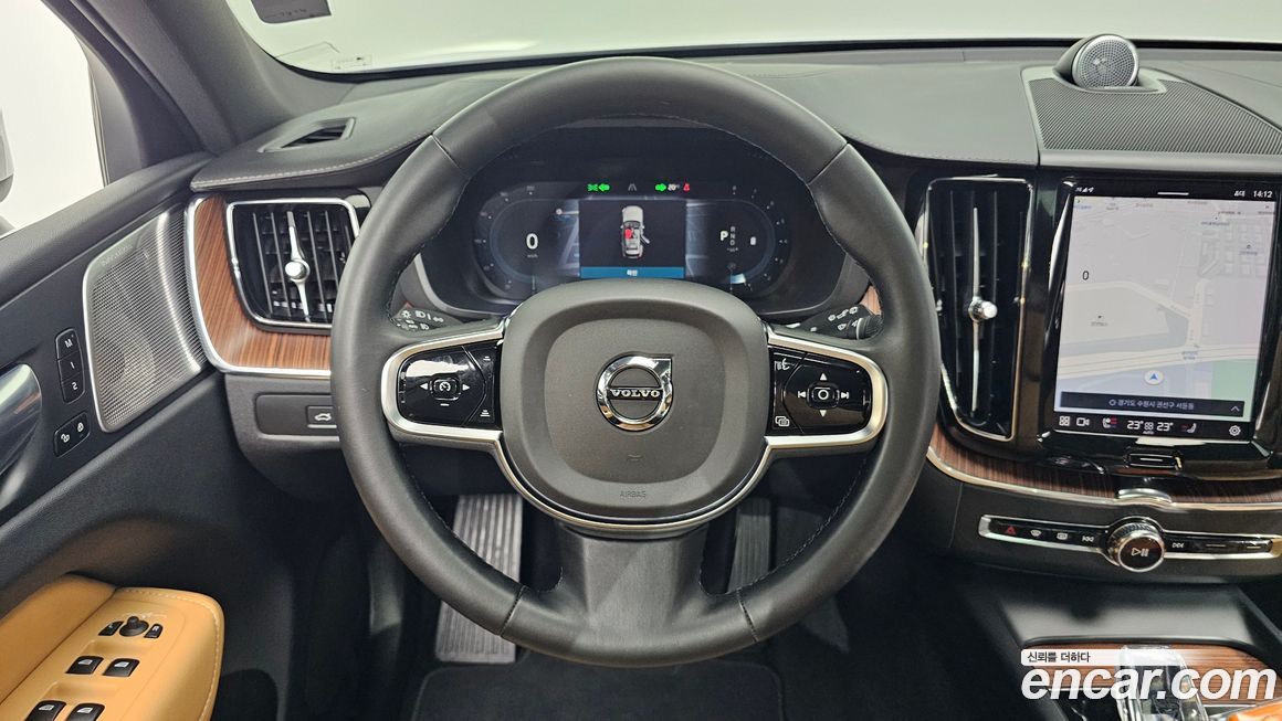 Volvo XC60 2023