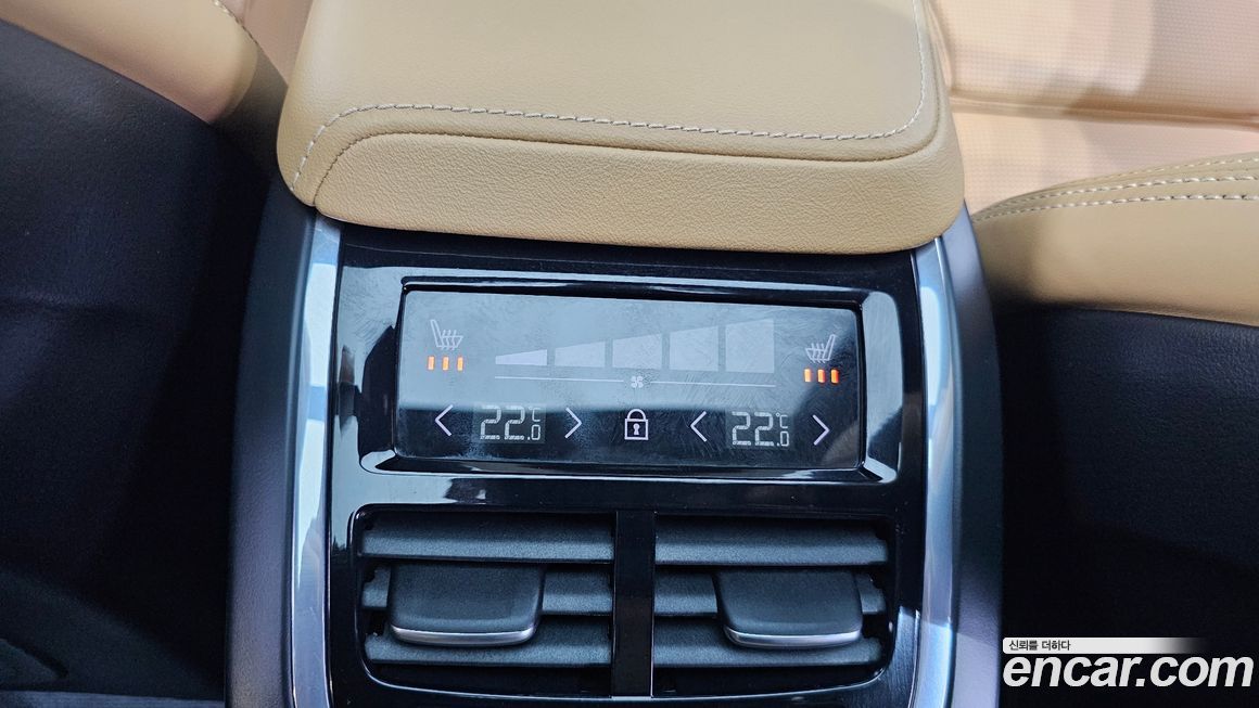 Volvo XC60 2023