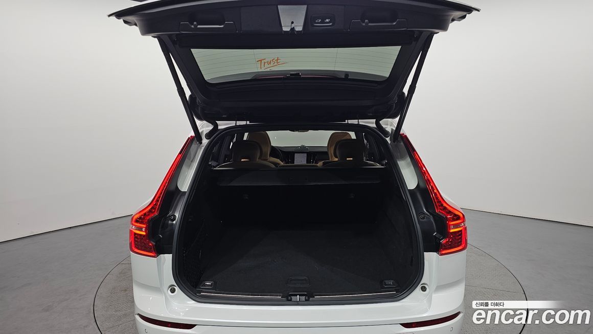 Volvo XC60 2023
