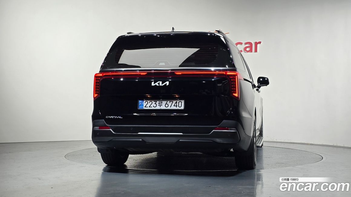 Kia Canival 2025
