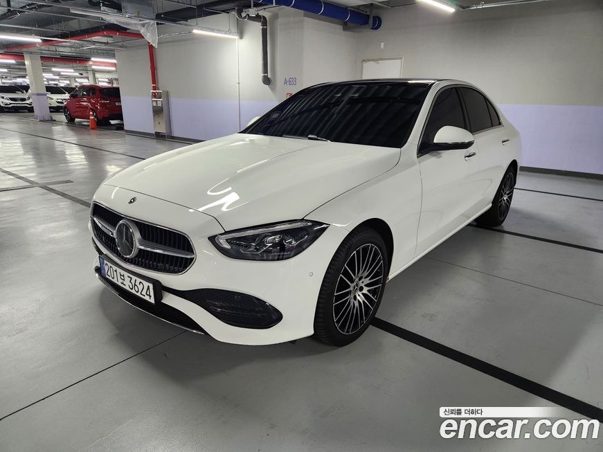 Mercedes-Benz C-Class 2025
