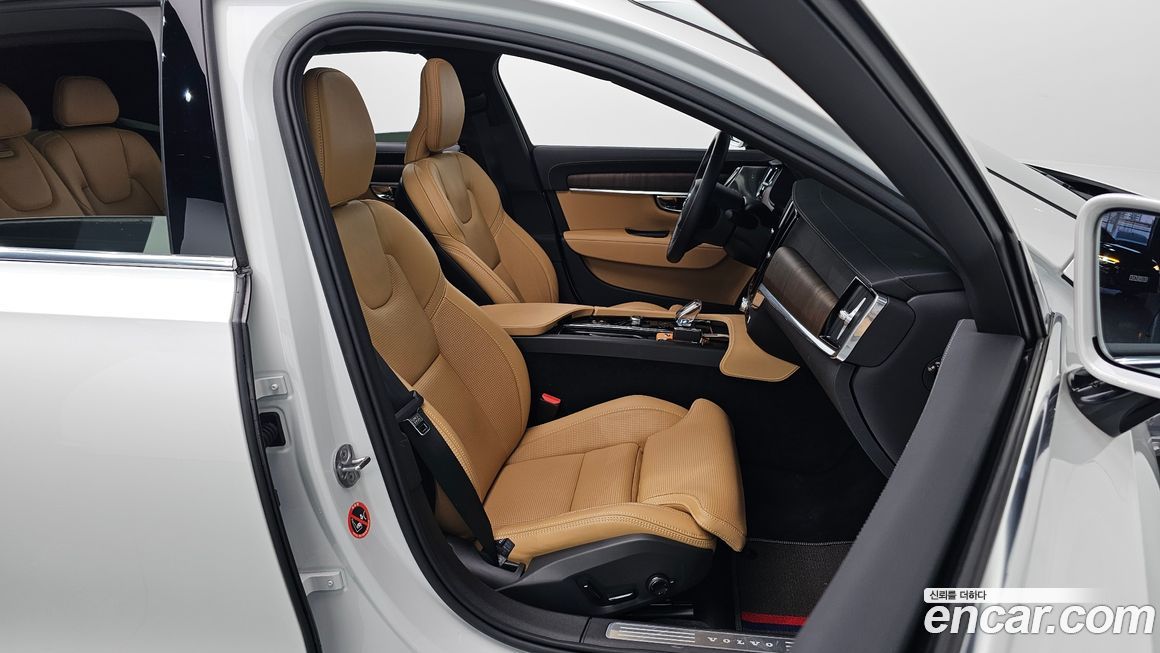 Volvo S90 2024
