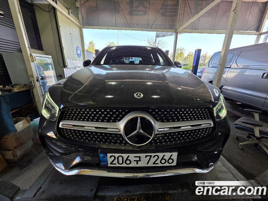 Mercedes-Benz GLC-Class 2022