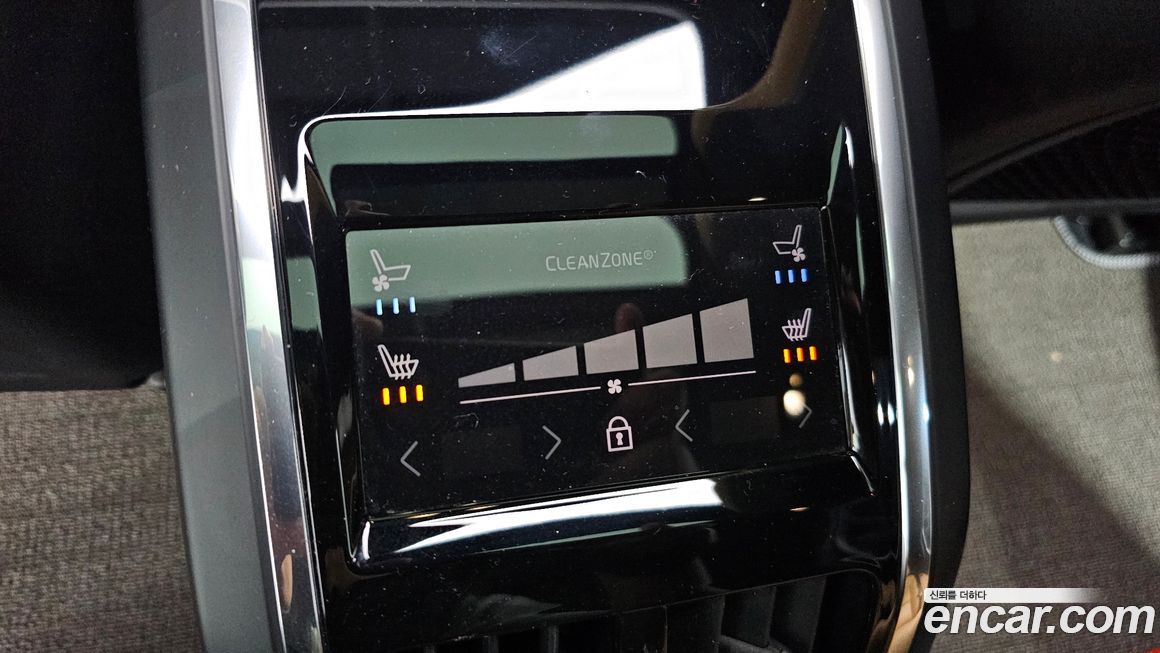Volvo S90 2024