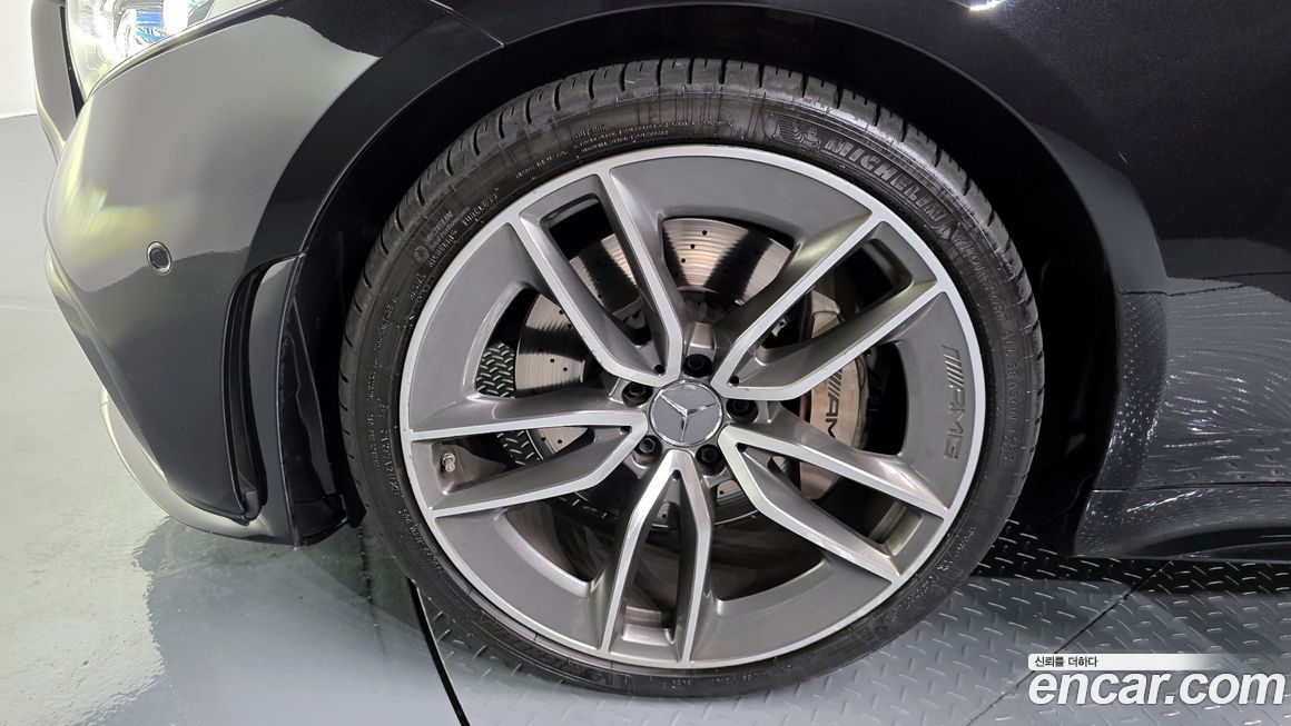 Mercedes-Benz CLS-Class 2019