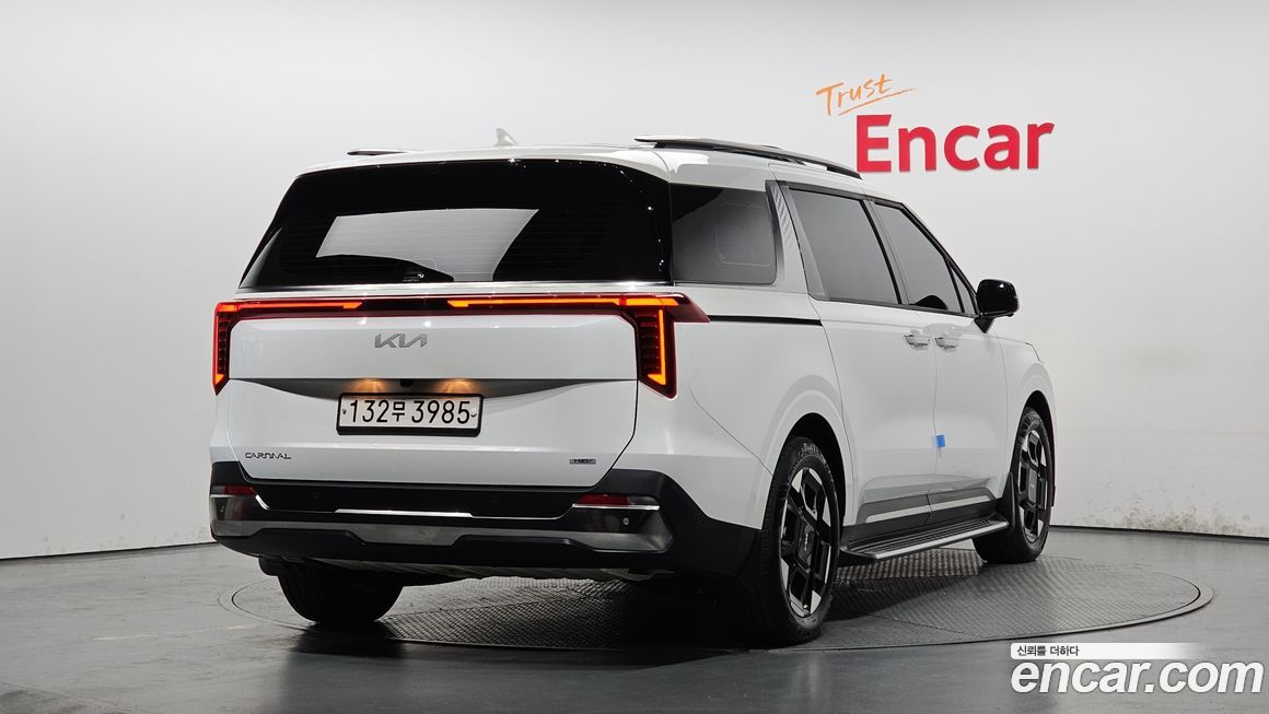 Kia Canival 2025