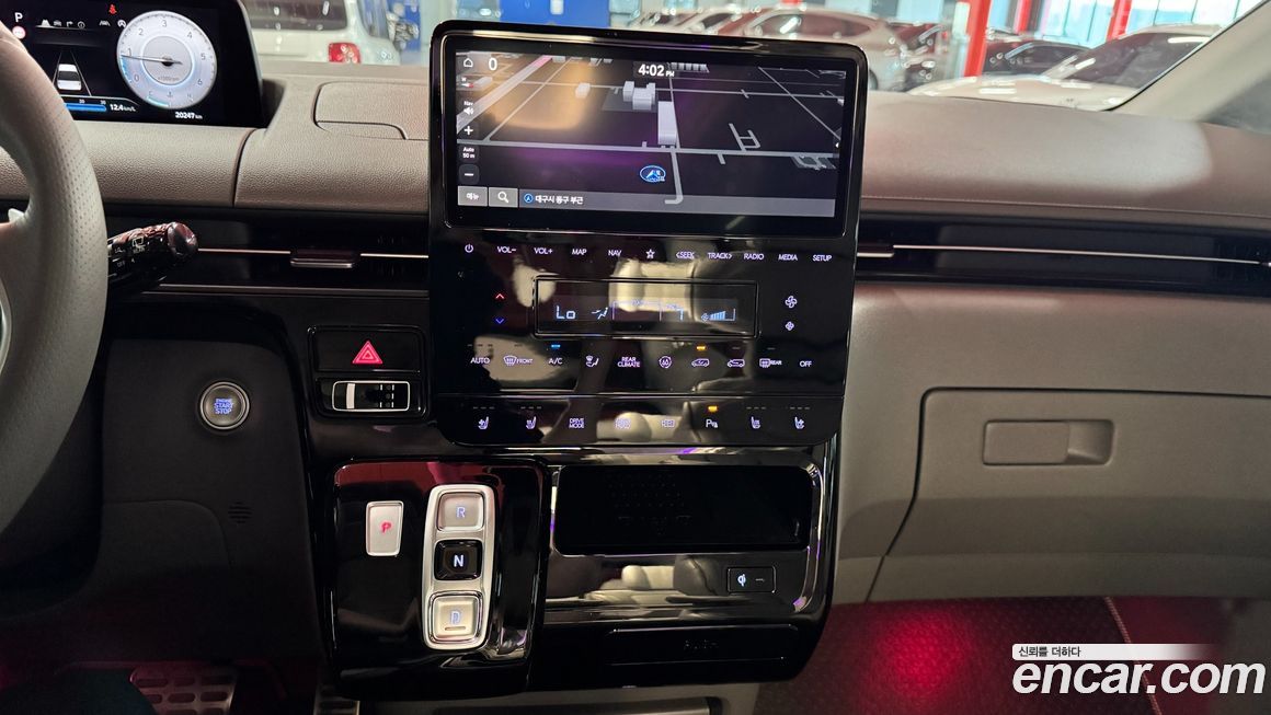 Hyundai Staria 2022