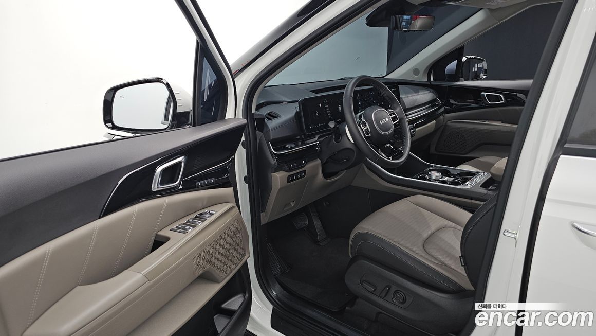 Kia Canival 2025