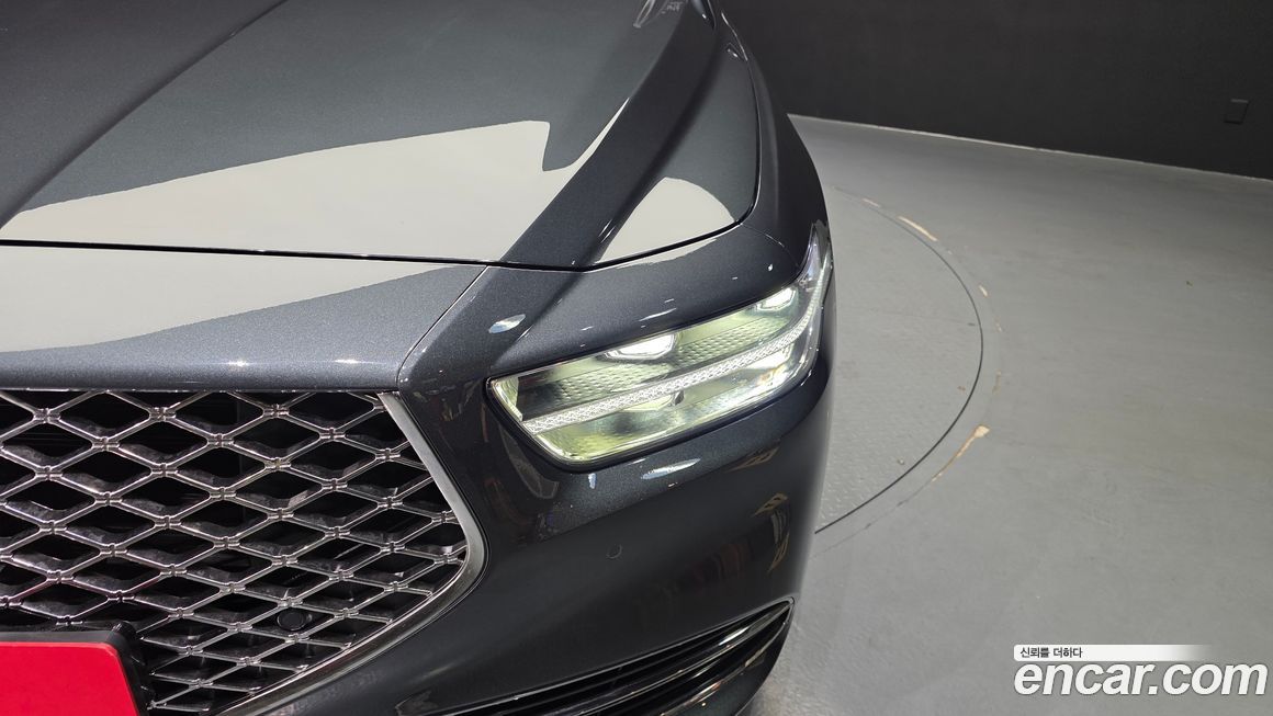 Genesis G90 2021