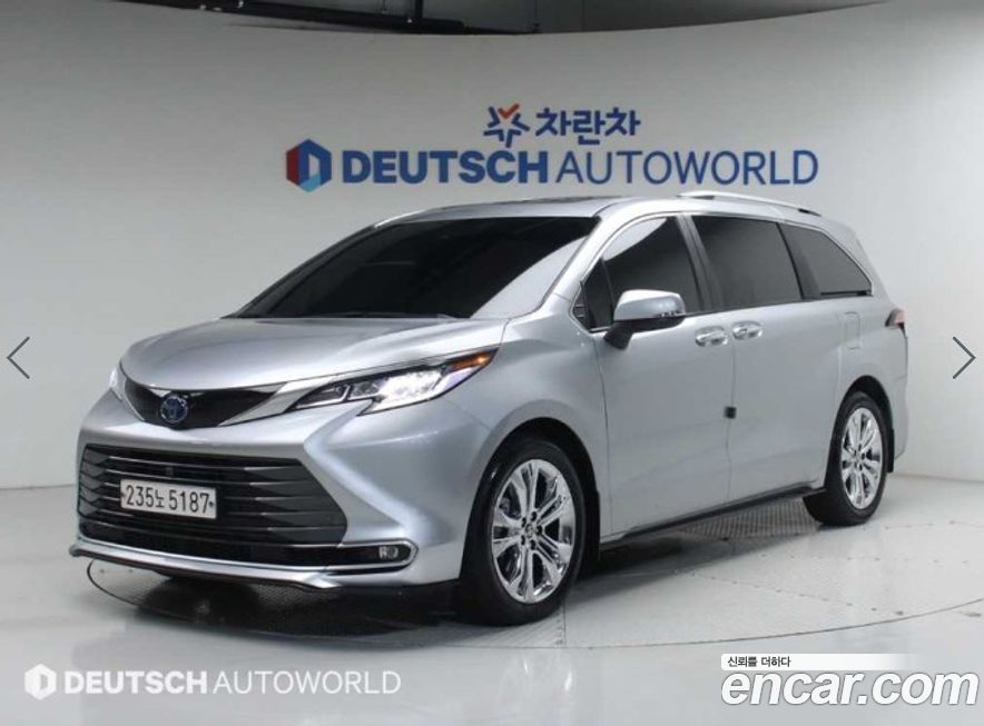 Toyota Sienna 2023