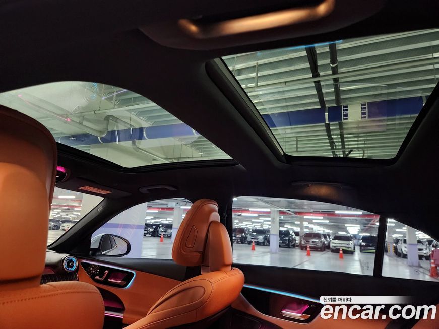 Mercedes-Benz C-Class 2025
