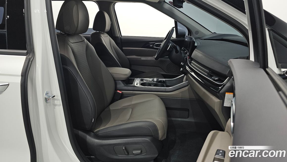 Kia Canival 2025