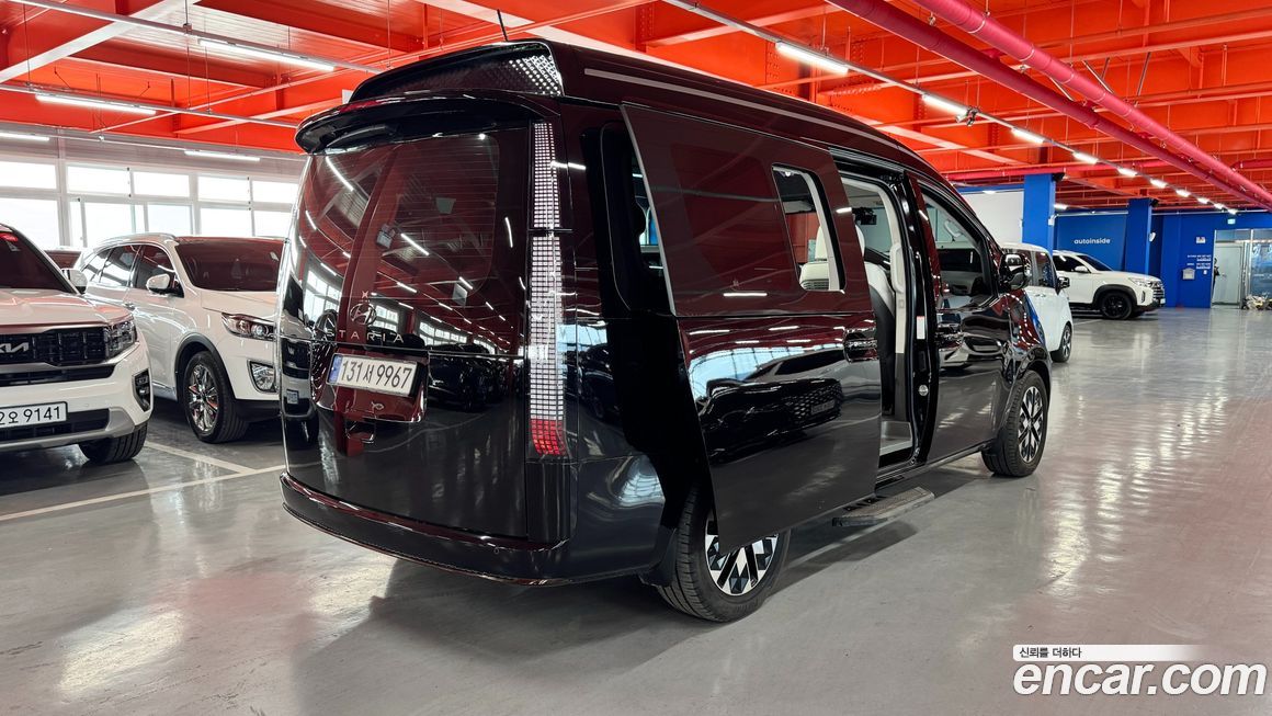 Hyundai Staria 2022