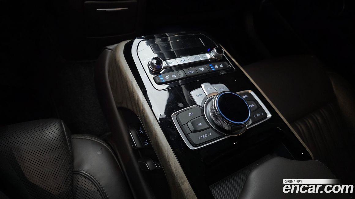Genesis G90 2021