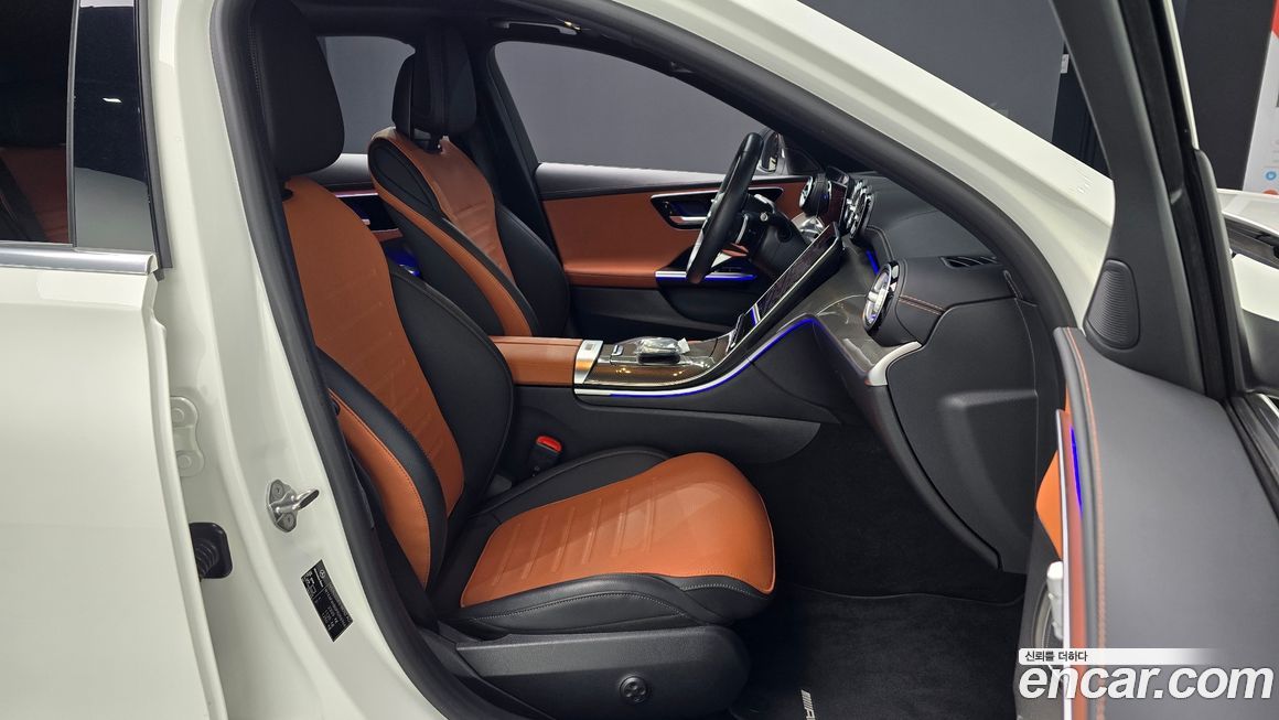 Mercedes-Benz C-Class 2023