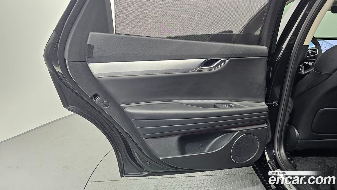 Genesis G80 2025