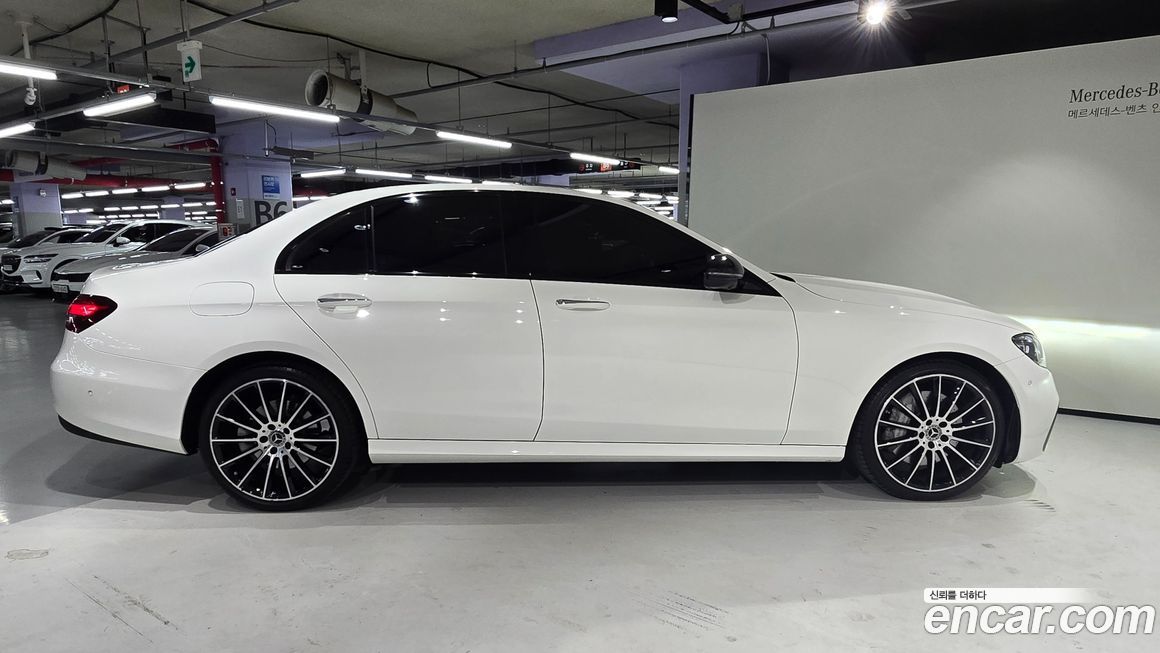 Mercedes-Benz E-Class 2023