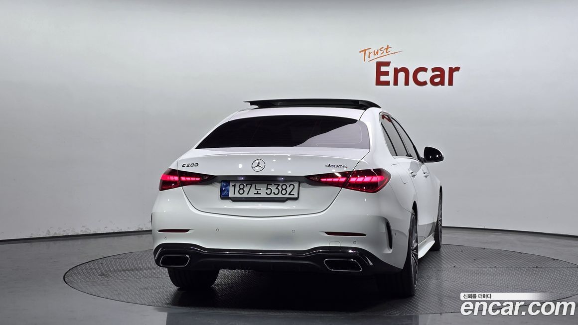 Mercedes-Benz C-Class 2023