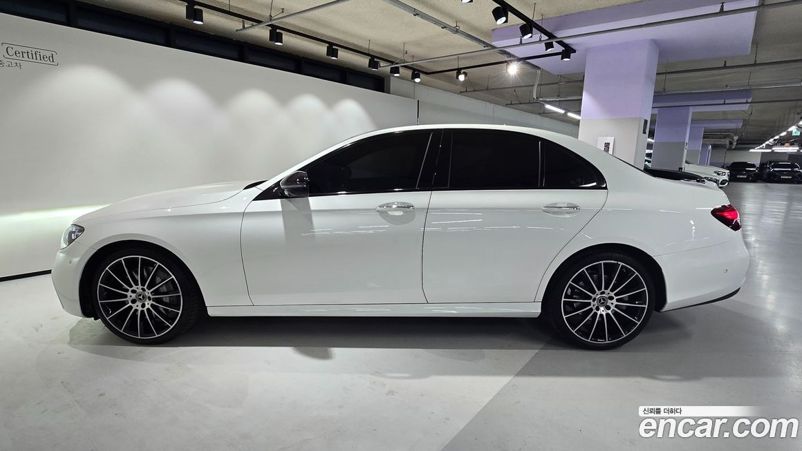 Mercedes-Benz E-Class 2023