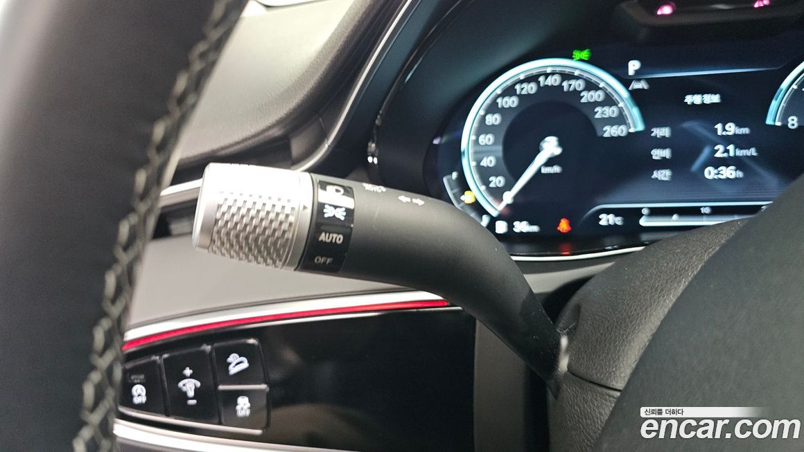 Genesis GV70 2024