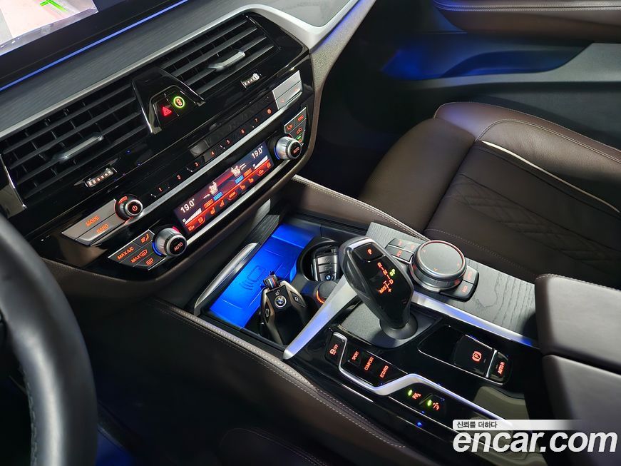 BMW Gran Turismo 2022