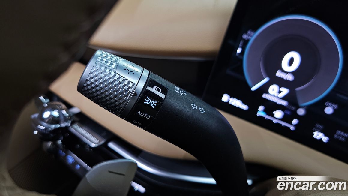 Genesis G80 2025